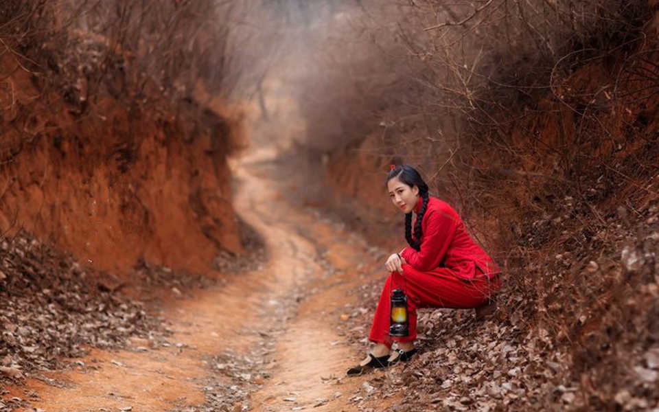 陕北女4.jpg